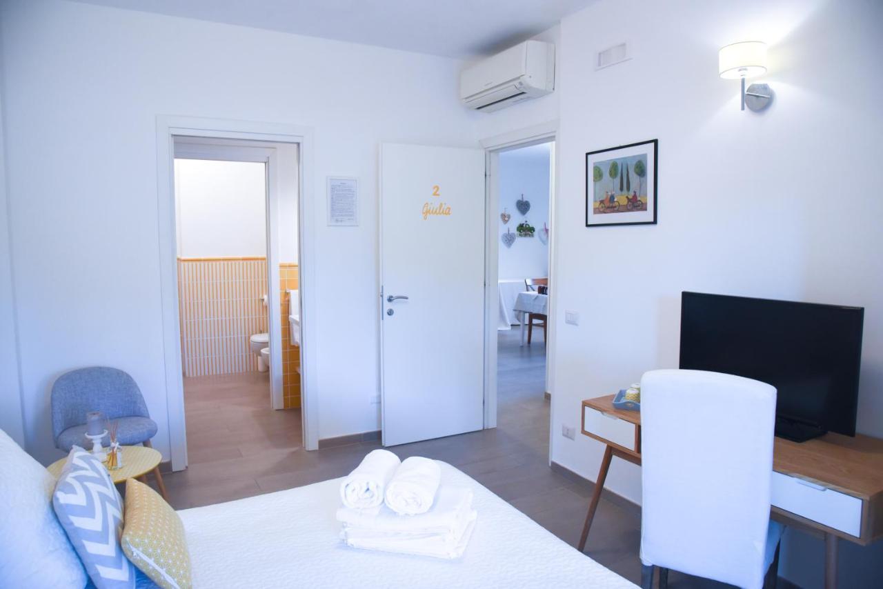 Bed And Breakfast Country Cottage Civitavecchia Exterior foto